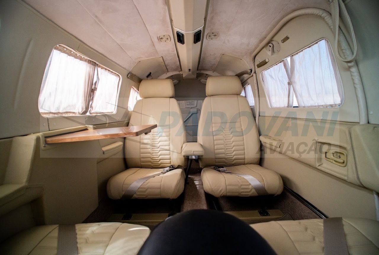 EMBRAER EMB-810D SENECA III 1995 EMBRAER EMB-810D SENECA III 1995