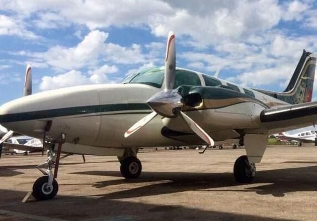 BEECHCRAFT BARON B58 1999 BEECHCRAFT BARON B58 1999