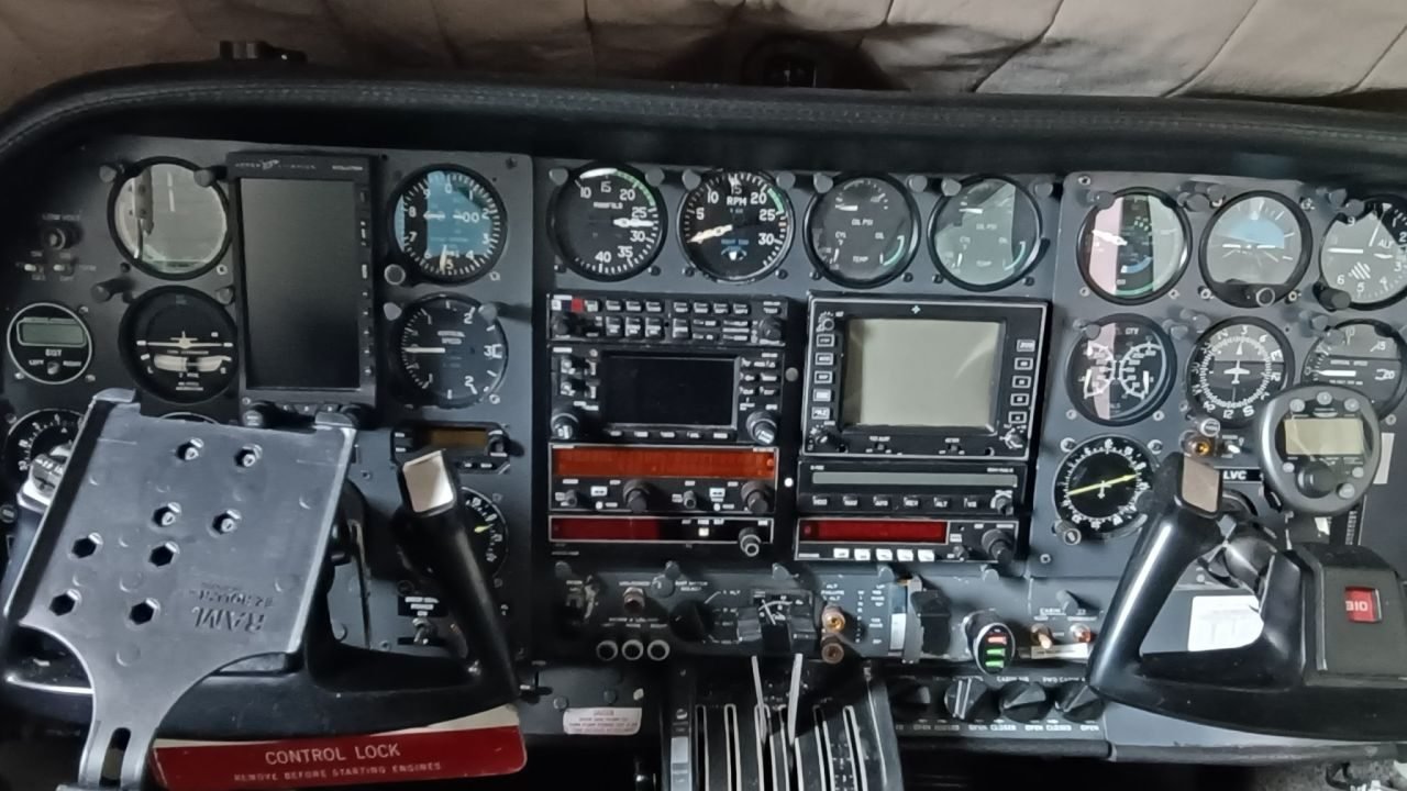 CESSNA 310R 1978 CESSNA 310R 1978