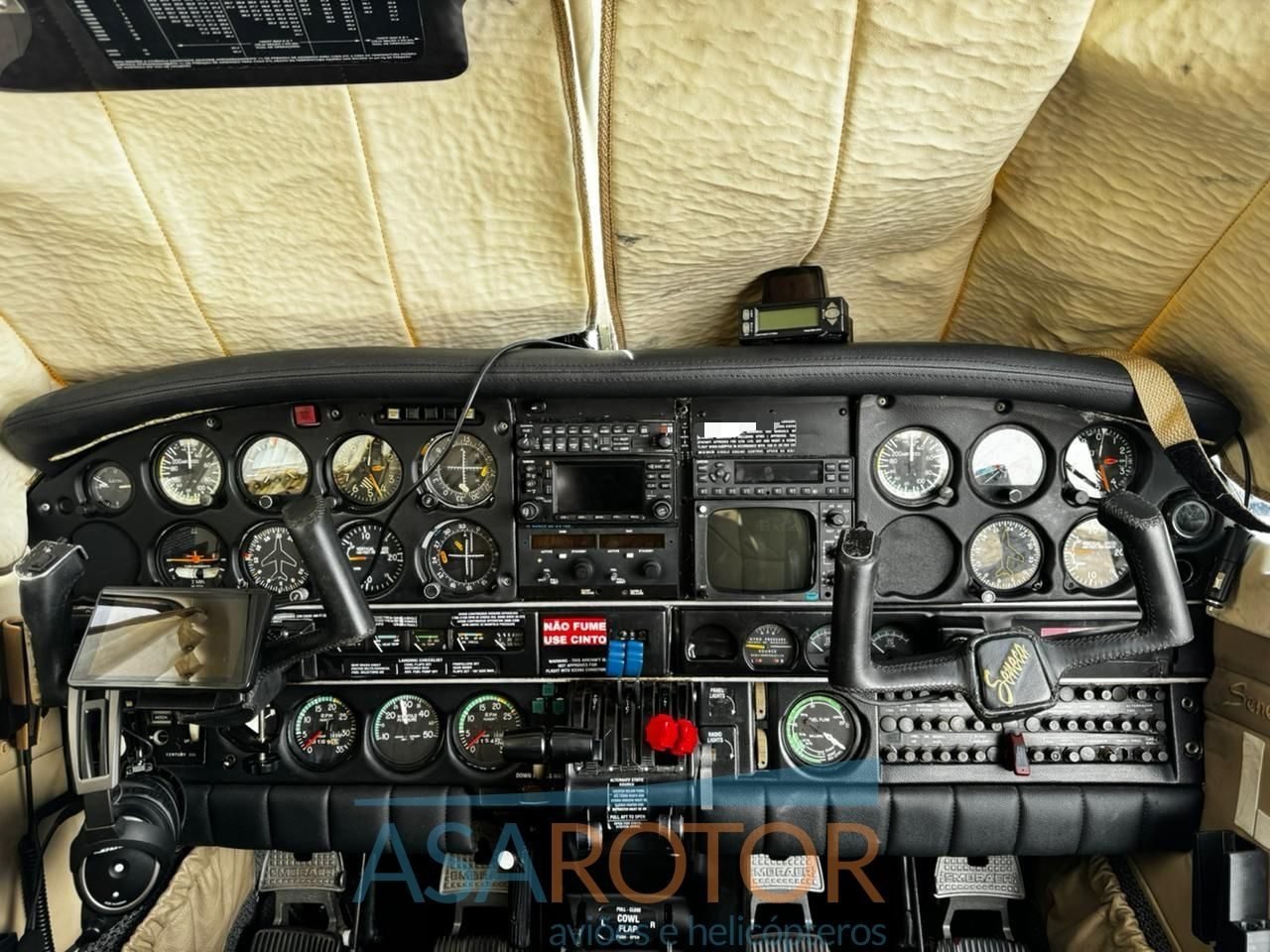 EMBRAER EMB-810C SENECA II 1980 EMBRAER EMB-810C SENECA II 1980