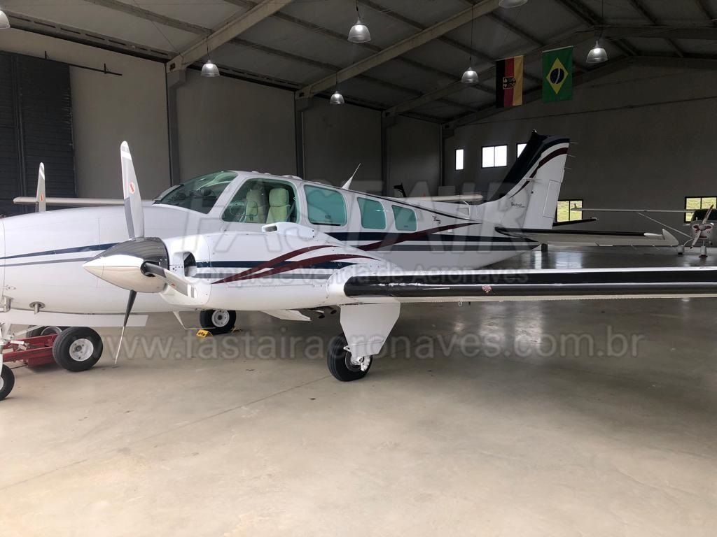 BEECHCRAFT BARON B58 2000 BEECHCRAFT BARON B58 2000