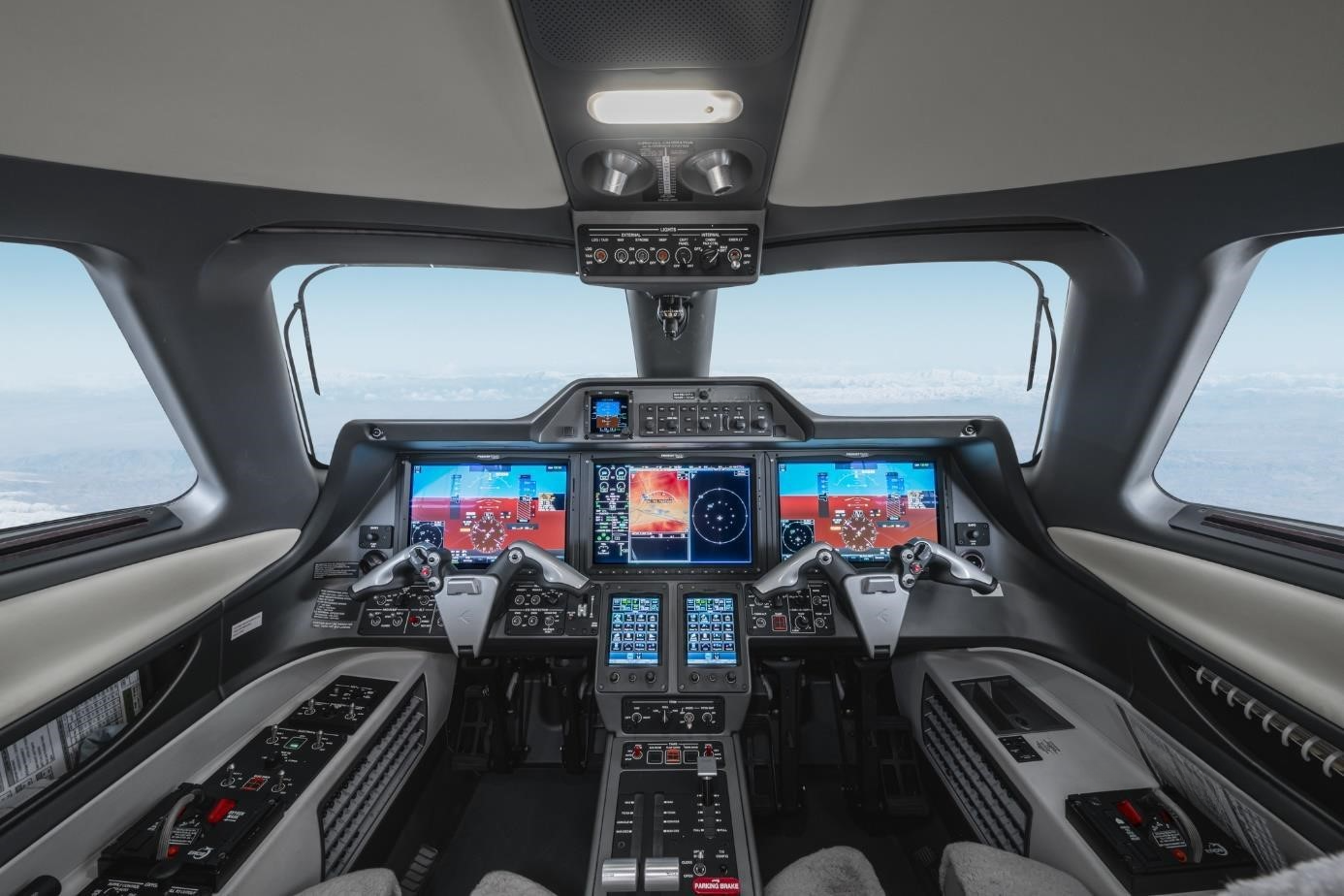 EMBRAER PHENOM 300E 2019 EMBRAER PHENOM 300E 2019