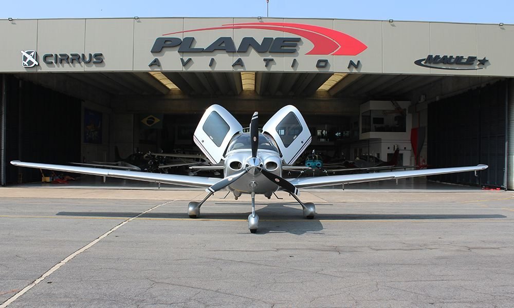 CIRRUS SR22 G3 GTS 2011 CIRRUS SR22 G3 GTS 2011