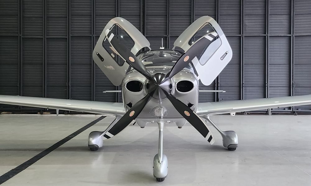 CIRRUS SR22T G6 GTS 2023