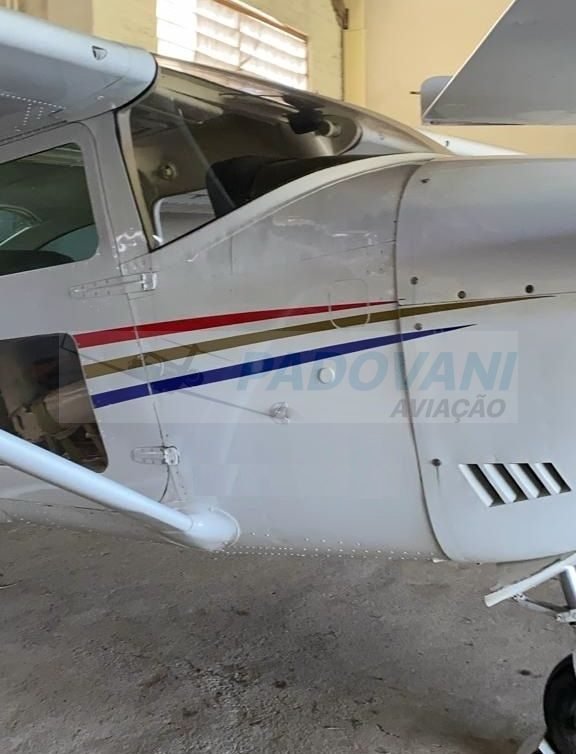 CESSNA 182P SKYLANE 1973 CESSNA 182P SKYLANE 1973