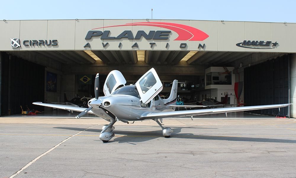 CIRRUS SR22 G3 GTS 2011 CIRRUS SR22 G3 GTS 2011