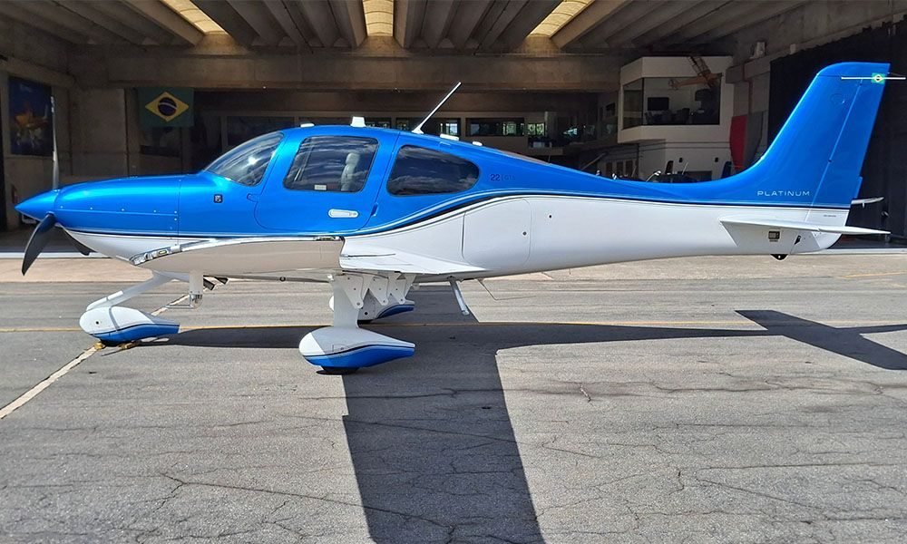 CIRRUS SR22 G6 GTS 2019 CIRRUS SR22 G6 GTS 2019