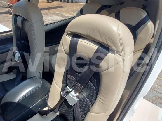 CIRRUS SR22 2004 CIRRUS SR22 2004