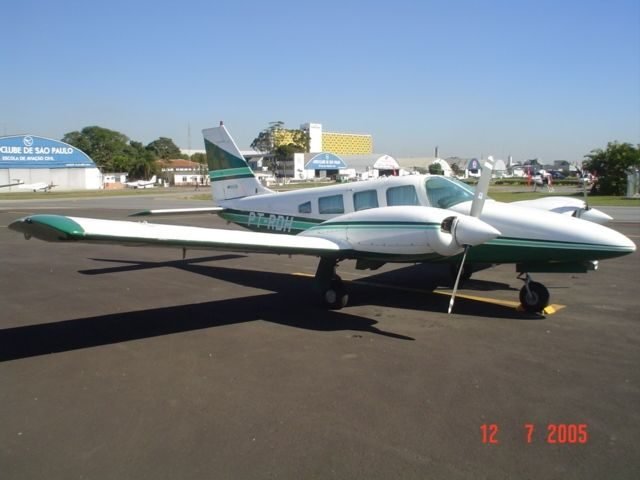 EMB-810C SENECA II 1980