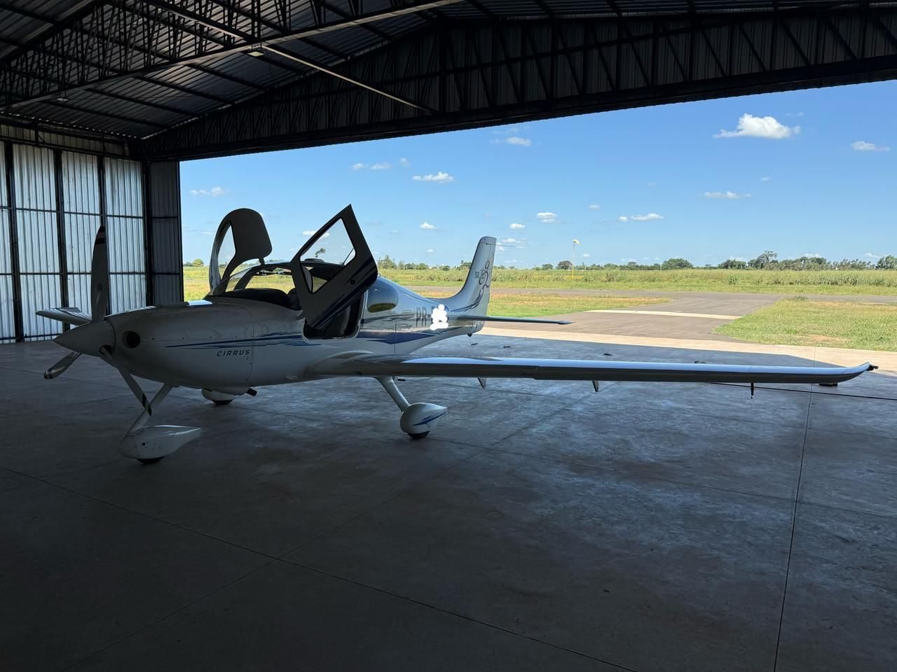 CIRRUS SR22 G2 2007 CIRRUS SR22 G2 2007