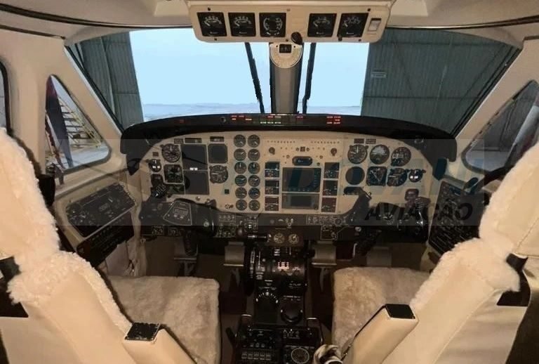 BEECHCRAFT KING AIR C90GT 2006 BEECHCRAFT KING AIR C90GT 2006