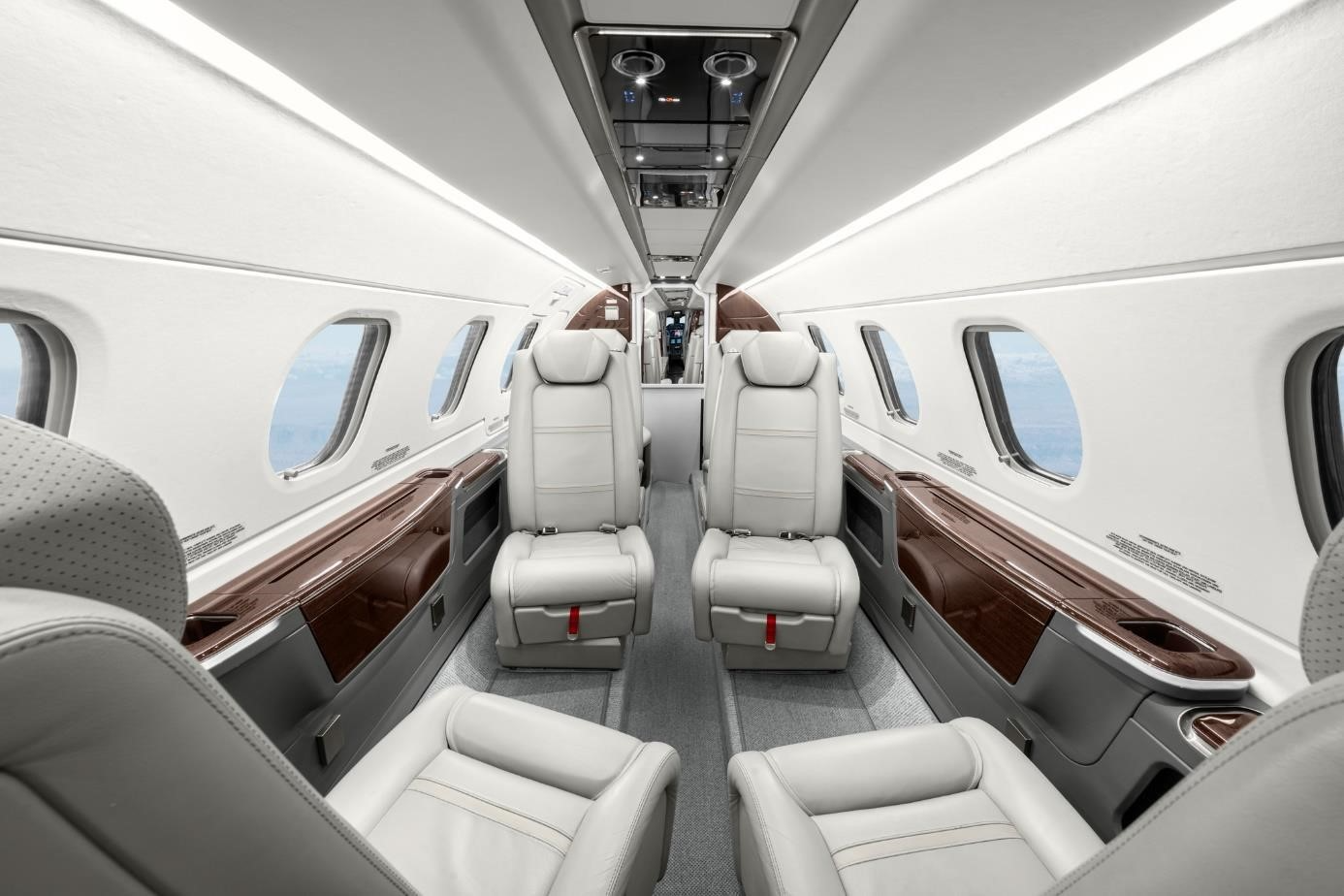 EMBRAER PHENOM 300E 2019 EMBRAER PHENOM 300E 2019