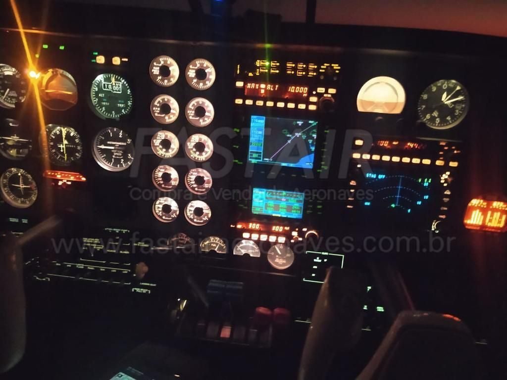 BEECHCRAFT BARON B58 2000 BEECHCRAFT BARON B58 2000