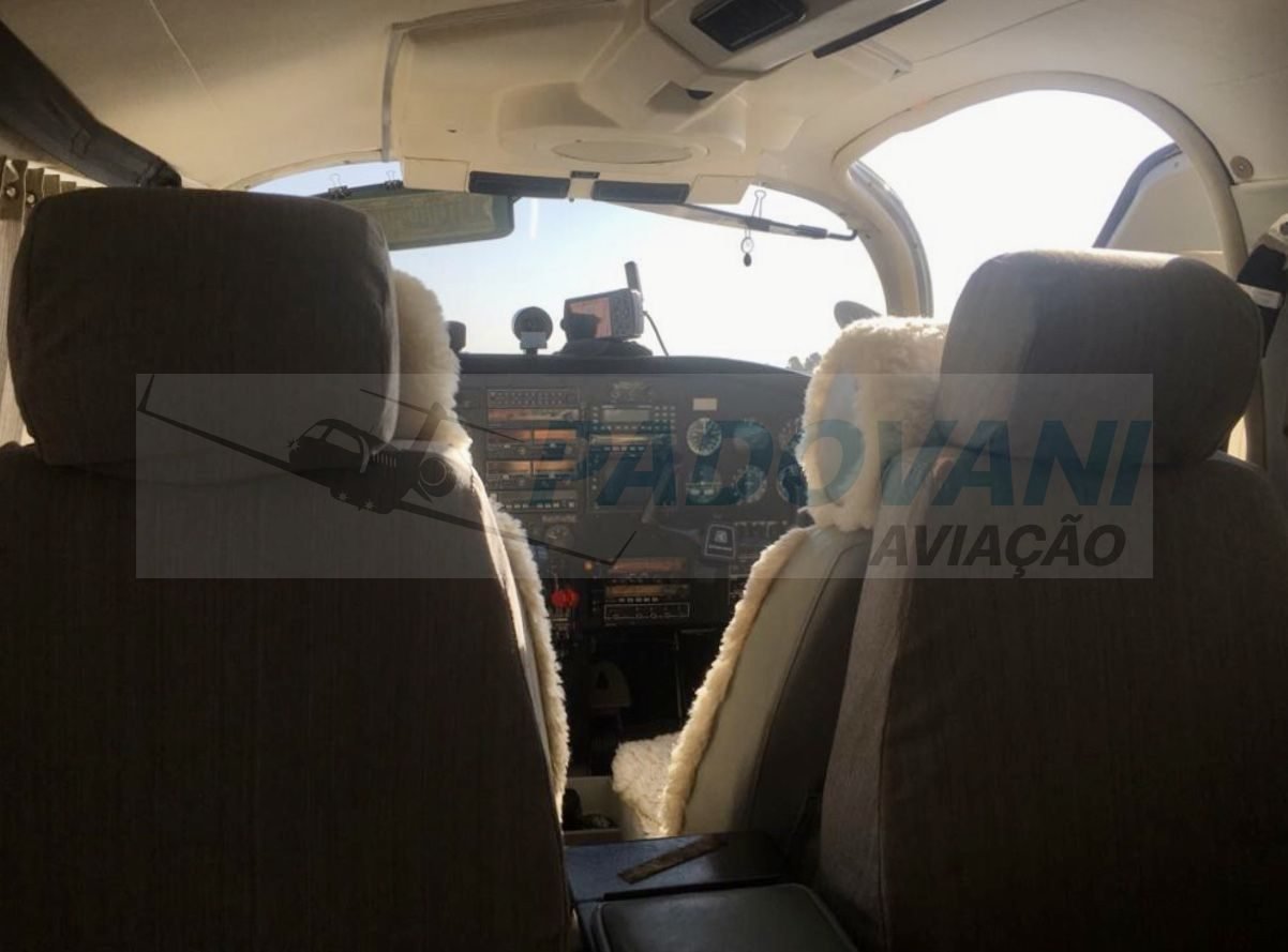 EMBRAER EMB-810D SENECA III 1990 EMBRAER EMB-810D SENECA III 1990