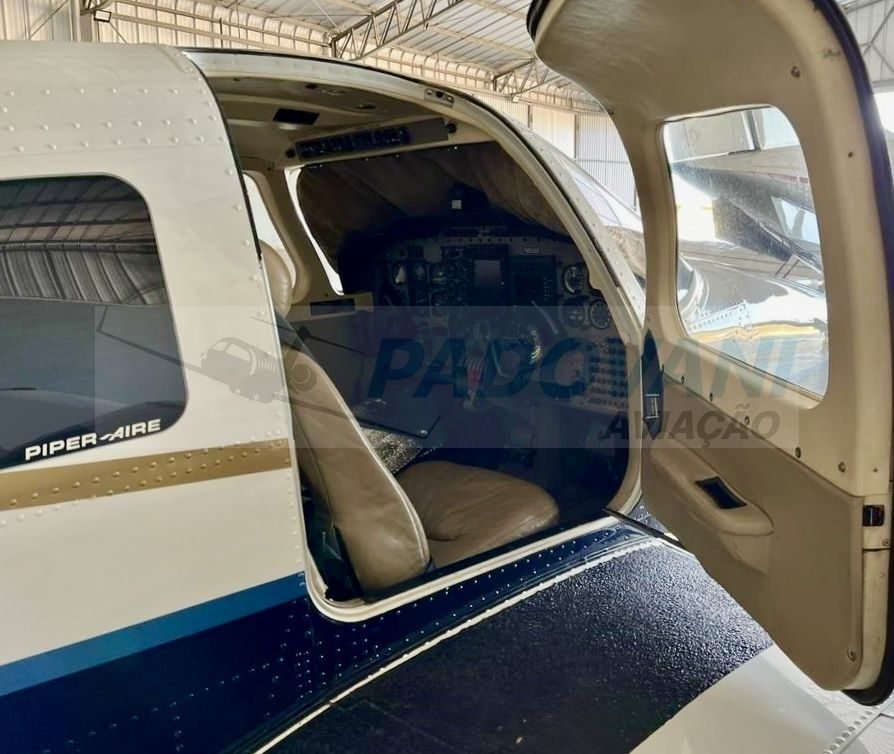 PIPER PA-34-220T SENECA V 2001 PIPER PA-34-220T SENECA V 2001
