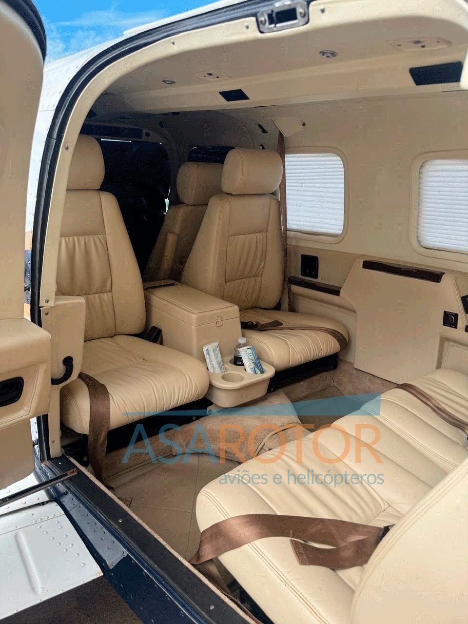 PIPER PA34-220T SENECA V 1998 PIPER PA34-220T SENECA V 1998