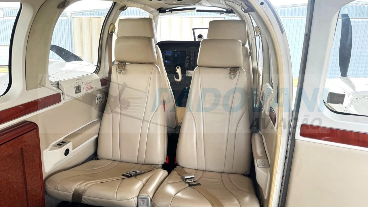 BEECHCRAFT BARON G58 2011 BEECHCRAFT BARON G58 2011