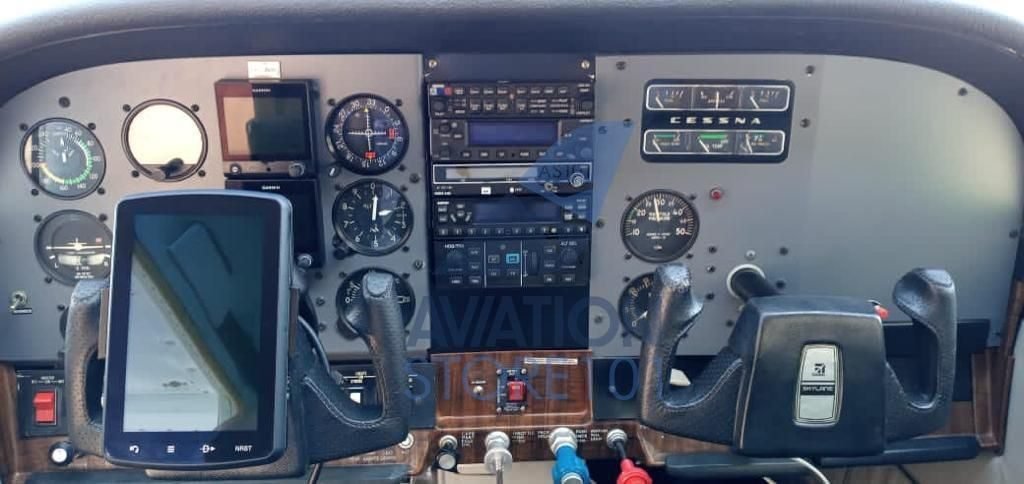 CESSNA 182P SKYLANE | Ano 1974