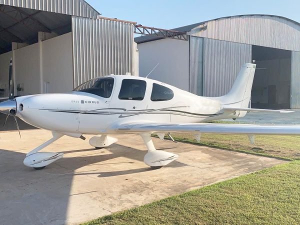 CIRRUS AIRCRAFT SR22 2011