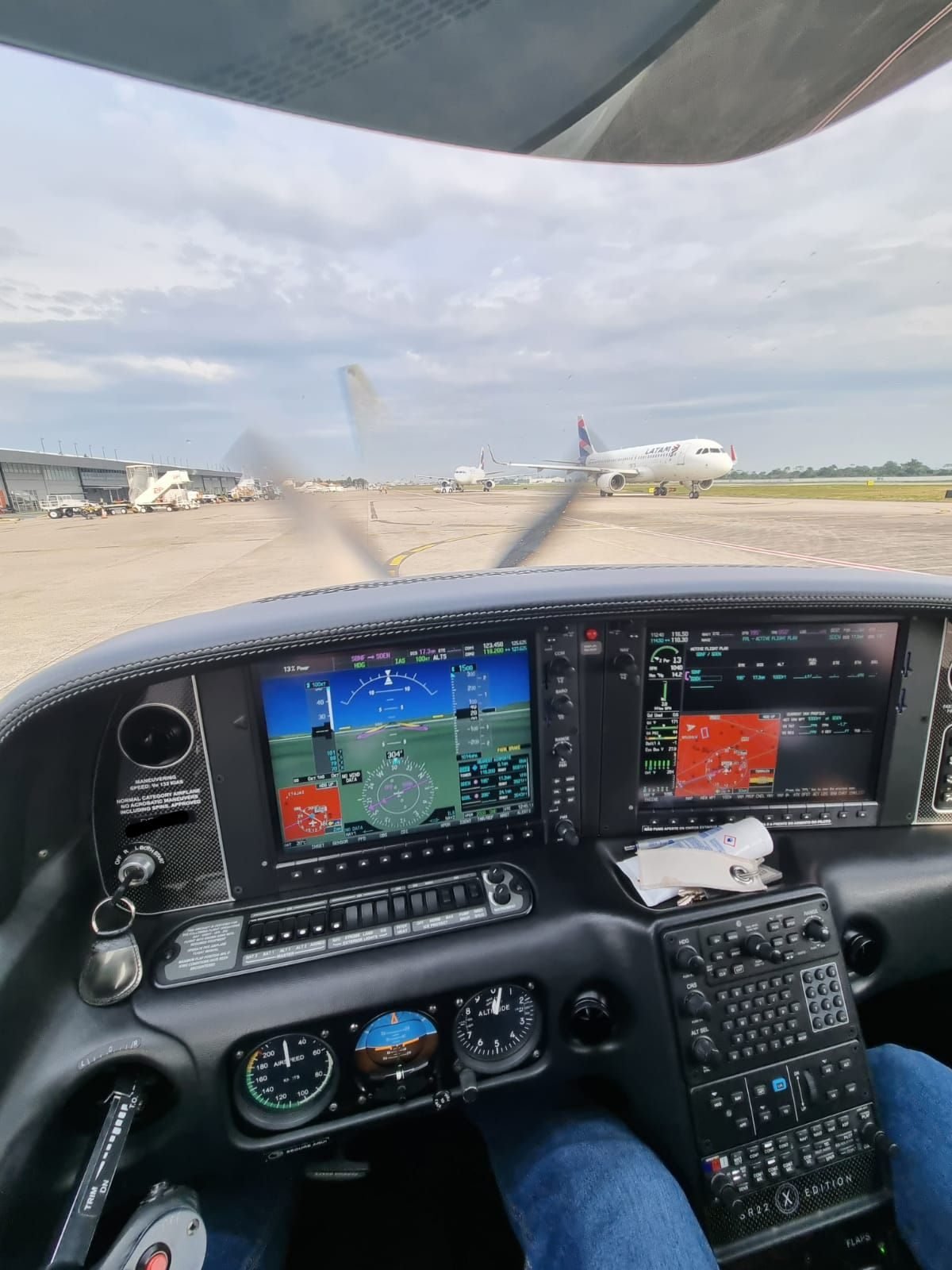 CIRRUS AIRCRAFT SR22X 2010 CIRRUS AIRCRAFT SR22X 2010