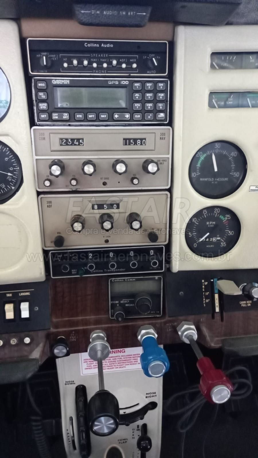 CESSNA 182P SKYLANE 1974