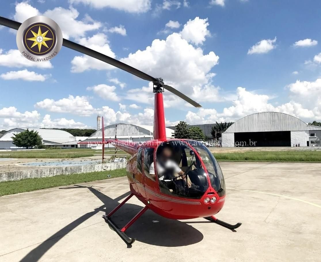ROBINSON R44 RAVEN II | Ano 2011 ROBINSON R44 RAVEN II | Ano 2011