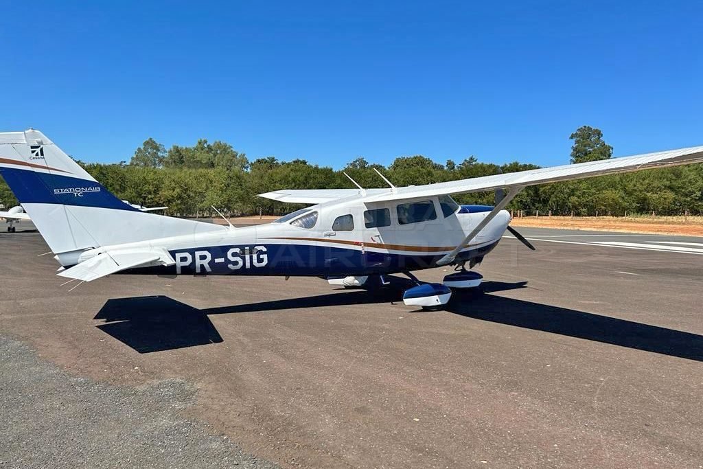 CESSNA T206H STATIONAIR 2011