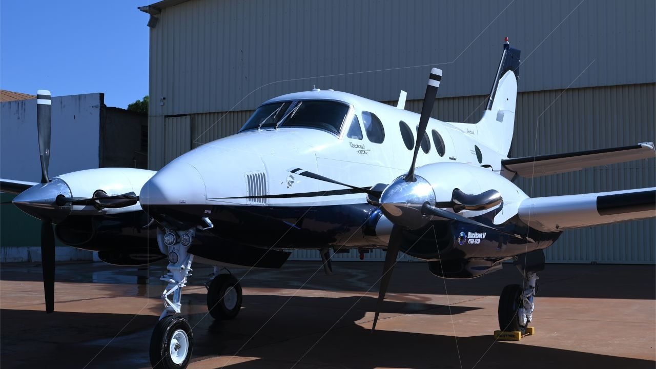 KING AIR C90XP BLACKHAWK 1979