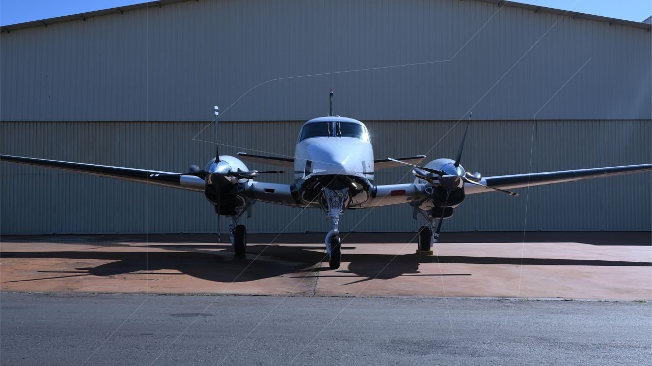 KING AIR C90XP BLACKHAWK 1979