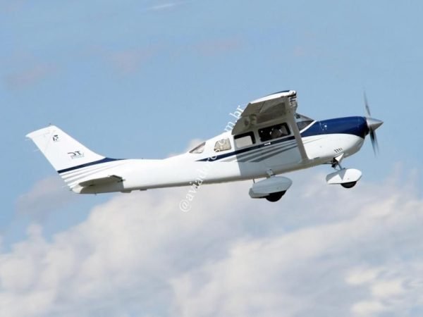 CESSNA T206H TURBO STATIONAIR 2004