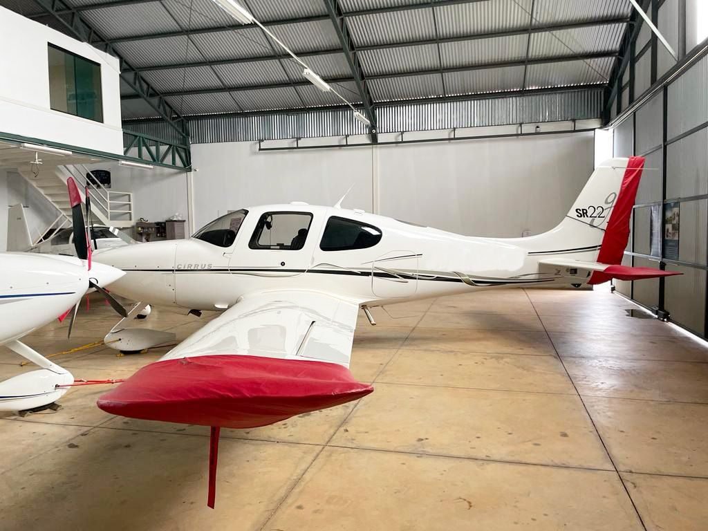 CIRRUS SR22 G2 2007