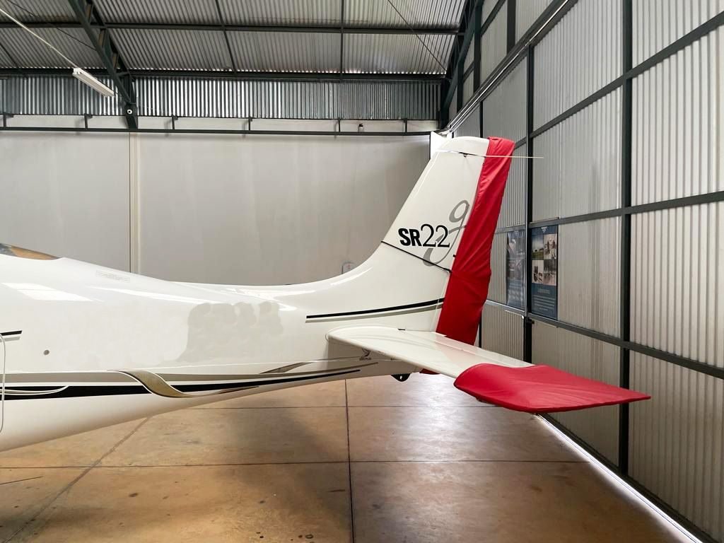 CIRRUS SR22 G2 2007