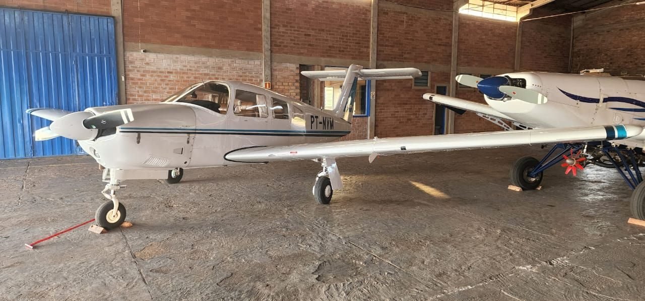 EMBRAER CORISCO ASPIRADO EMB-711T 1980 EMBRAER CORISCO ASPIRADO EMB-711T 1980