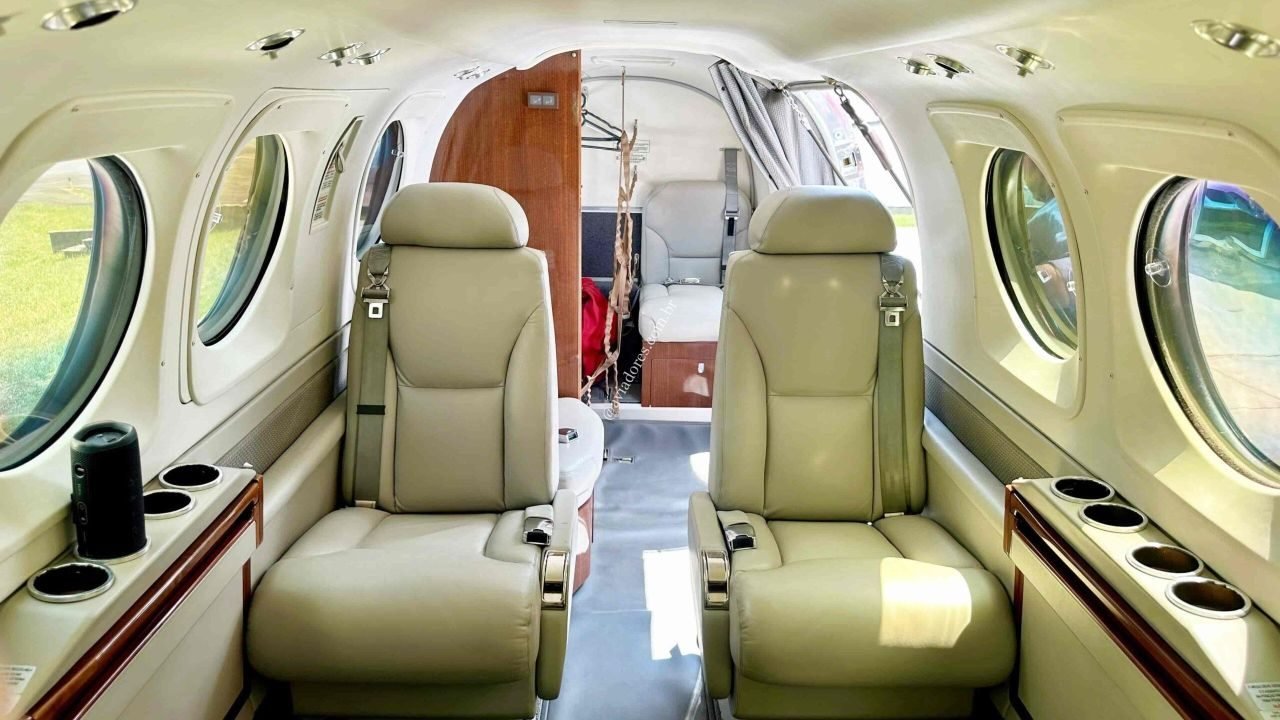 BEECHCRAFT KING AIR C90GTx 2012 BEECHCRAFT KING AIR C90GTx 2012