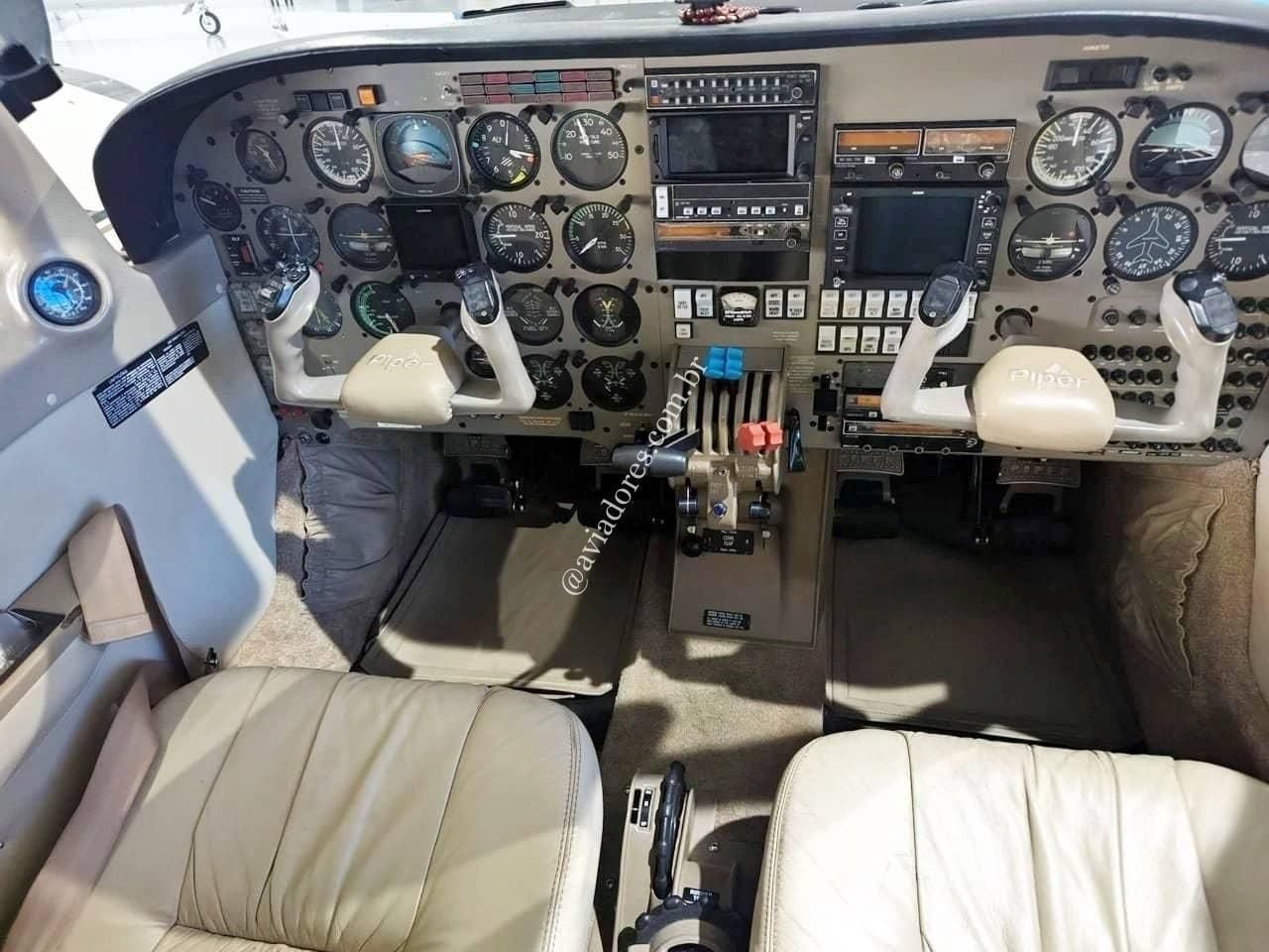 PIPER PA-34-220T SENECA IV 1995 PIPER PA-34-220T SENECA IV 1995