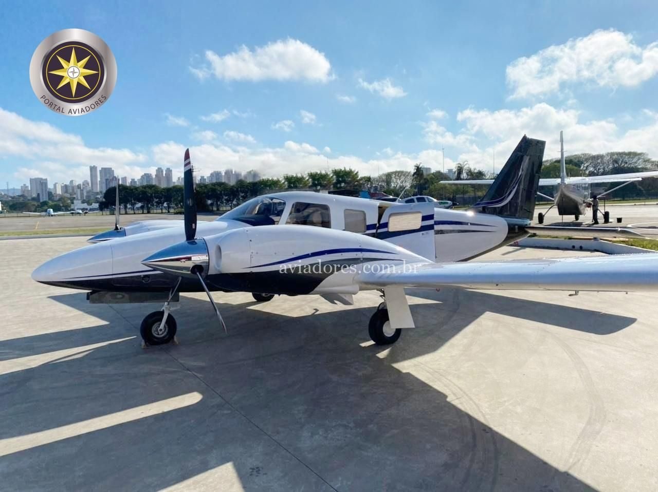 PIPER PA-34 220T SENECA V 2013 PIPER PA-34 220T SENECA V 2013