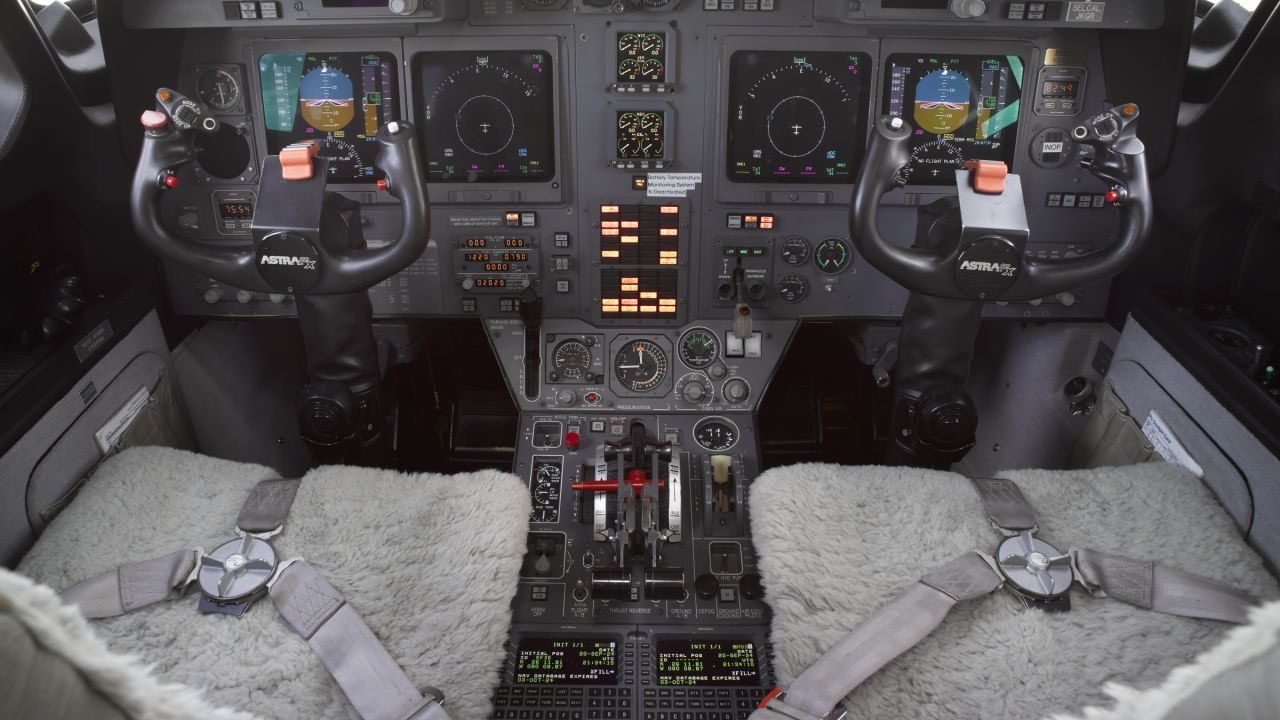 GULFSTREAM G100 2000 GULFSTREAM G100 2000