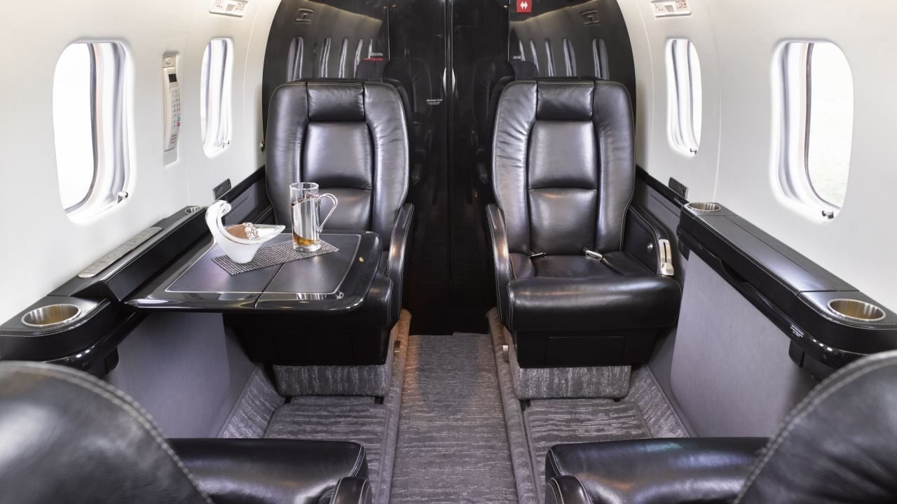 GULFSTREAM G100 2000 GULFSTREAM G100 2000