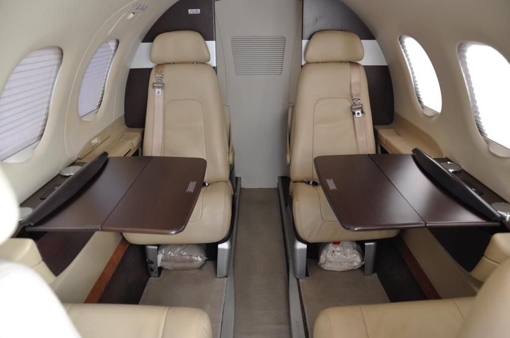 EMBRAER PHENOM 100 2009 EMBRAER PHENOM 100 2009