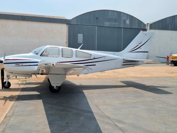 BEECHCRAFT BARON B55 1982