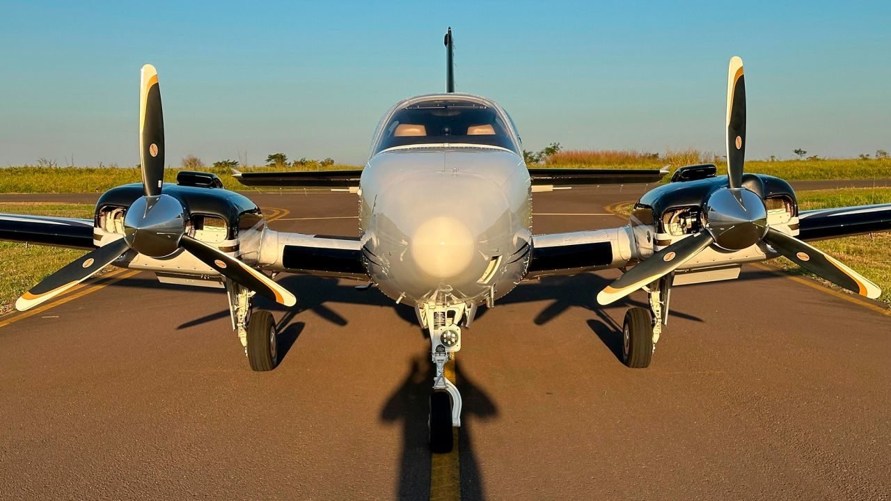 BEECHCRAFT BARON G58 2008 BEECHCRAFT BARON G58 2008