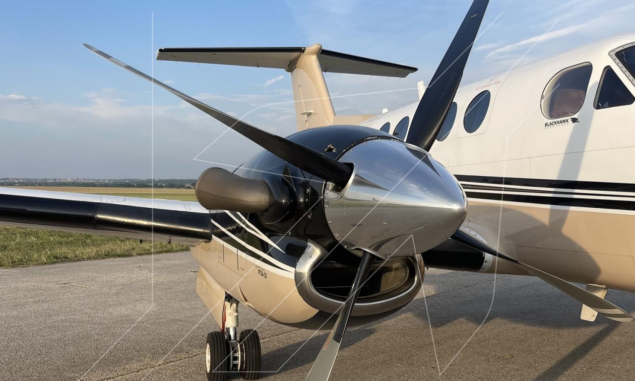 BEECHCRAFT KING AIR B200 2004 BEECHCRAFT KING AIR B200 2004