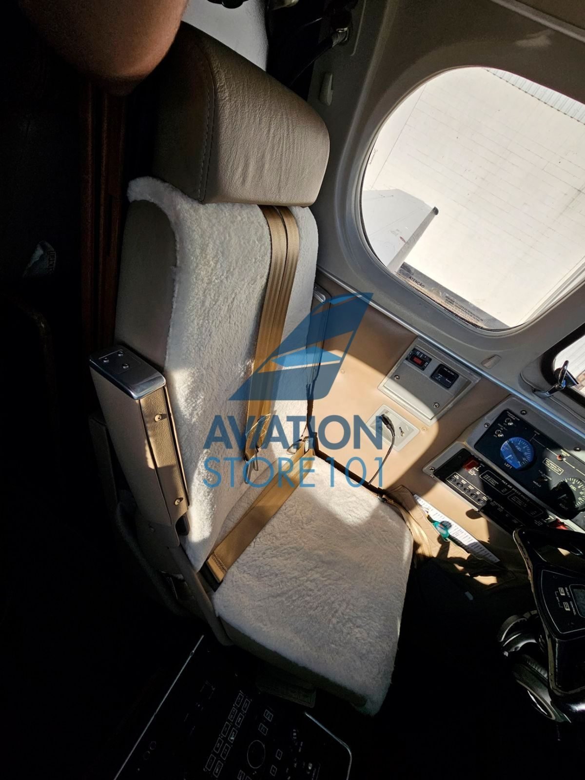 BEECHCRAFT KING AIR C90B 1993 BEECHCRAFT KING AIR C90B 1993