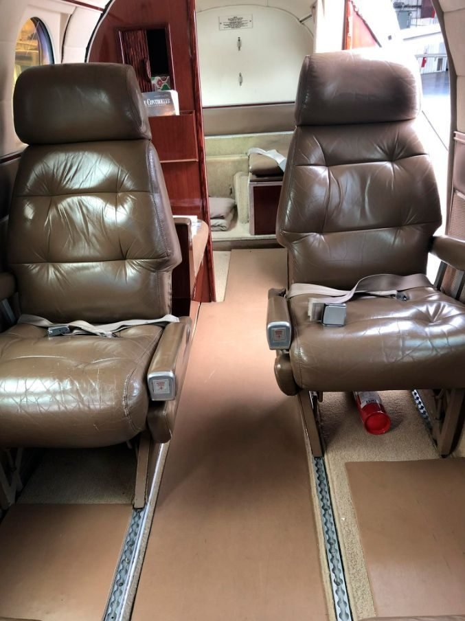 BEECHCRFAT KING AIR E90 1972 BEECHCRFAT KING AIR E90 1972
