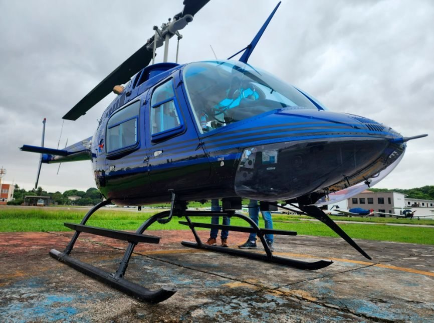 BELL 206B JET RANGER III 2004 BELL 206B JET RANGER III 2004