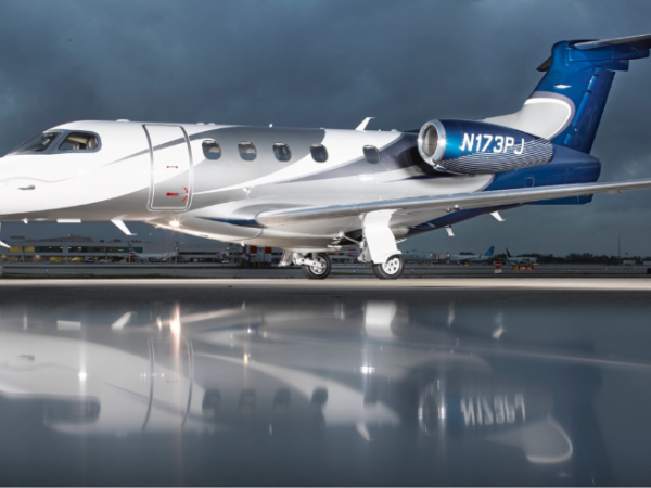 EMBRAER PHENOM 300 2013