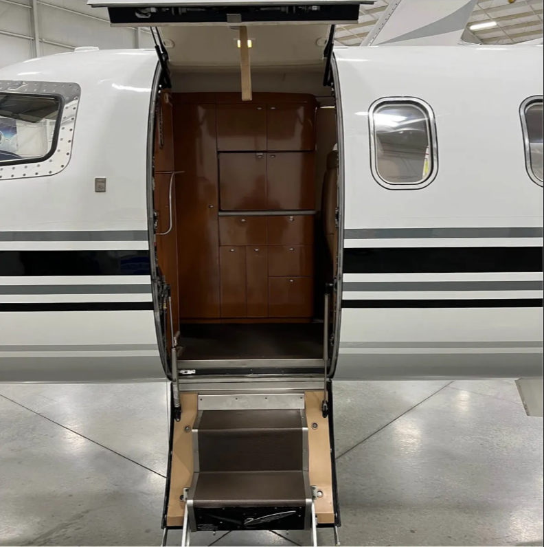 BOMBARDIER LEARJET 45 2000 BOMBARDIER LEARJET 45 2000