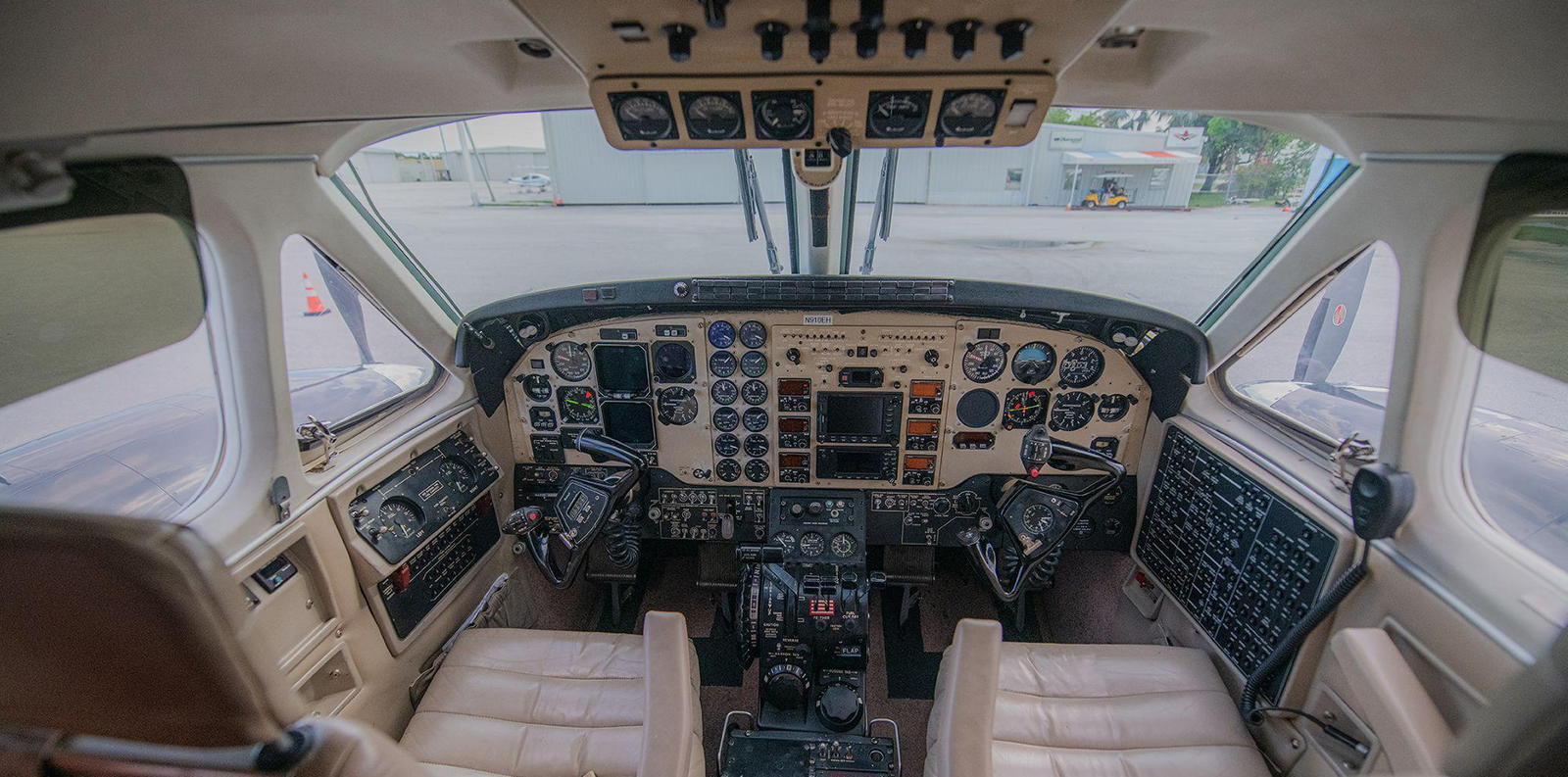 BEECHCRAFT KING AIR C90B 2005 BEECHCRAFT KING AIR C90B 2005