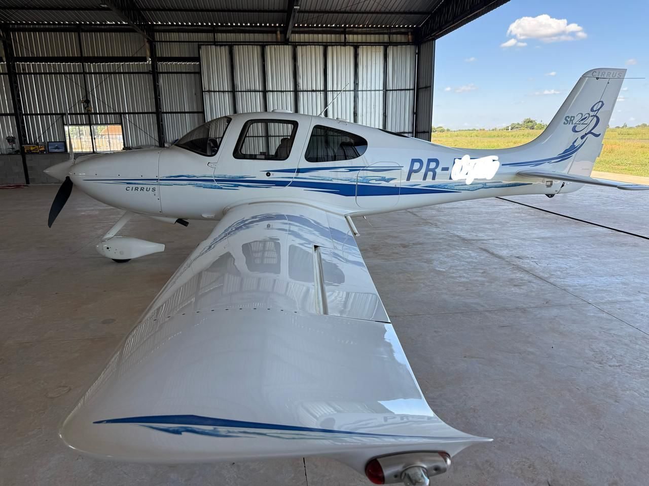 CIRRUS SR22 G2 2007 CIRRUS SR22 G2 2007