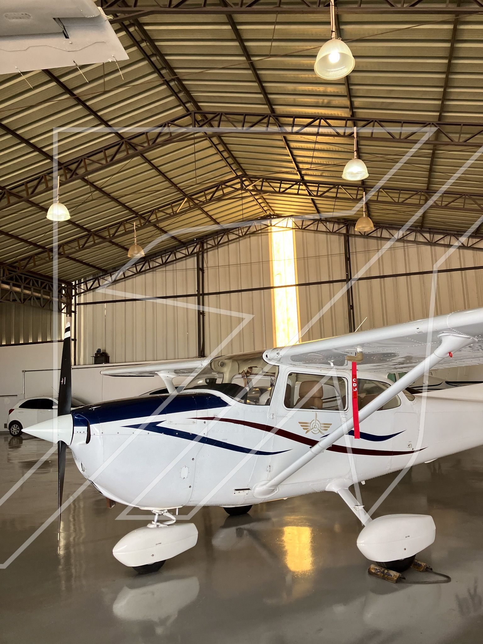CESSNA 172M SKYHAWK 1973 CESSNA 172M SKYHAWK 1973